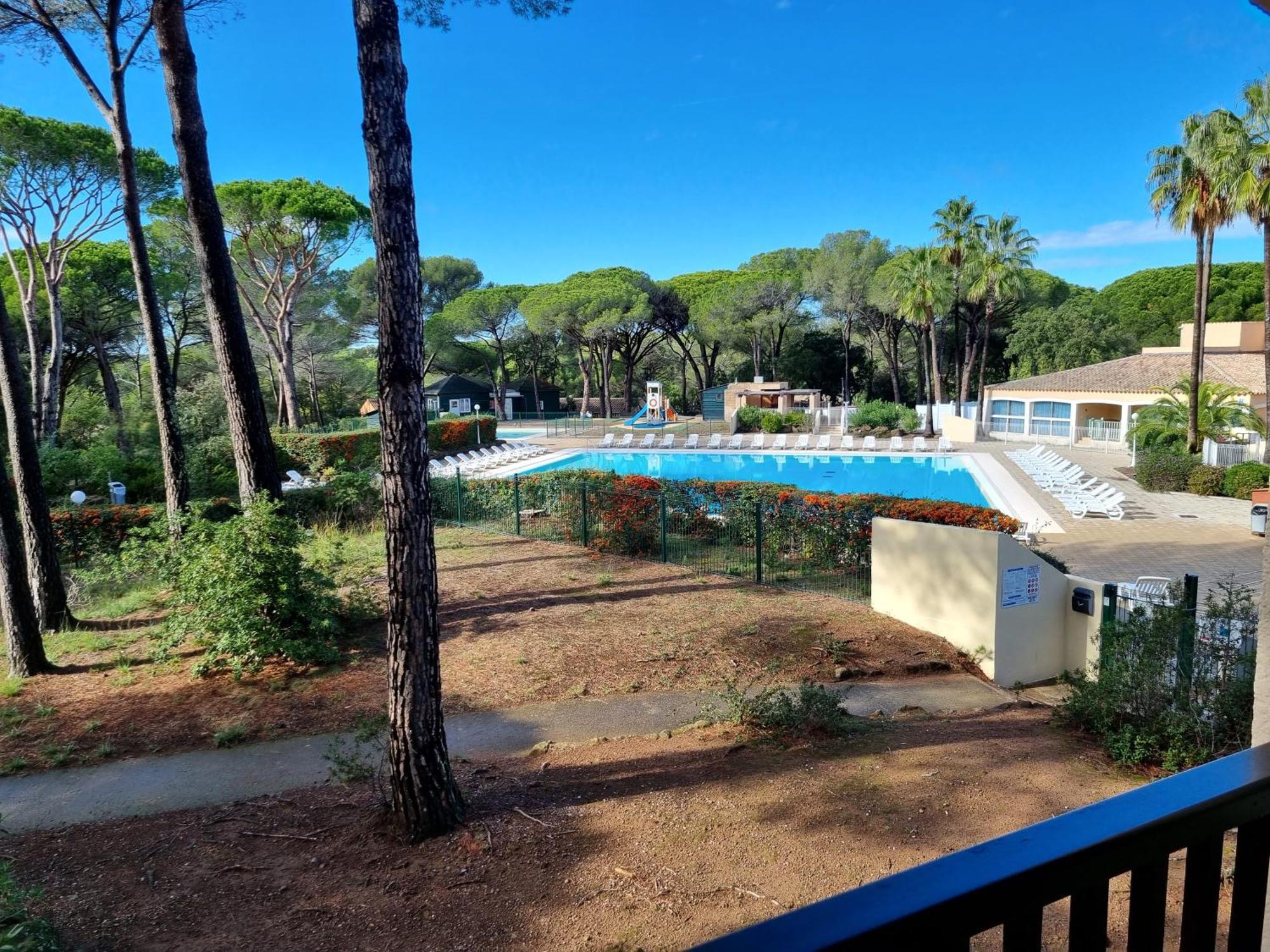 Studio 4P Vue Piscine St Raphael Valescure - Au Coeur Des Golfs Saint-Raphaël Esterno foto
